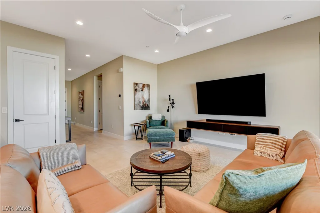 9006 Coastal Oaks, Las Vegas, NV 89166