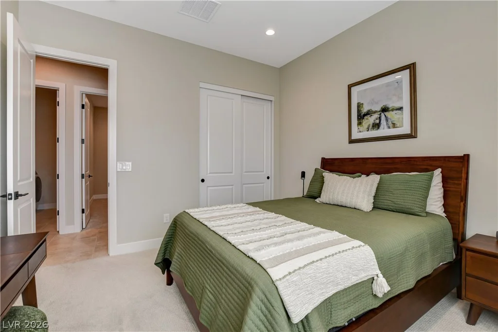 9006 Coastal Oaks, Las Vegas, NV 89166