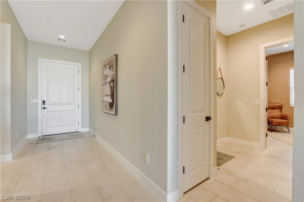 9006 Coastal Oaks, Las Vegas, NV 89166