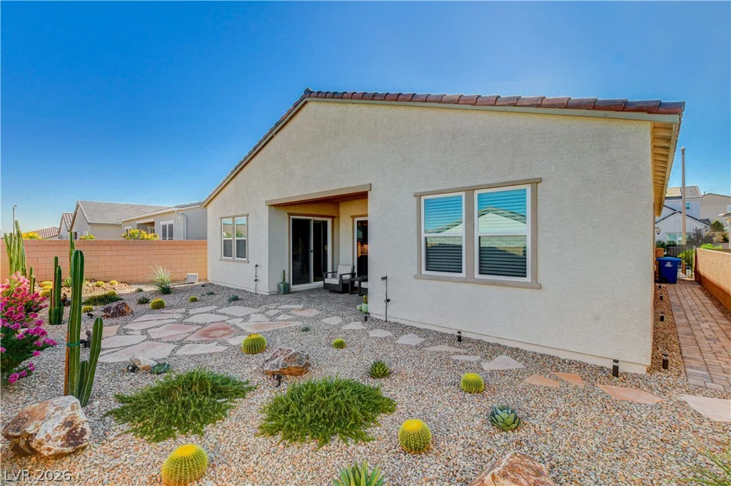 9006 Coastal Oaks, Las Vegas, NV 89166