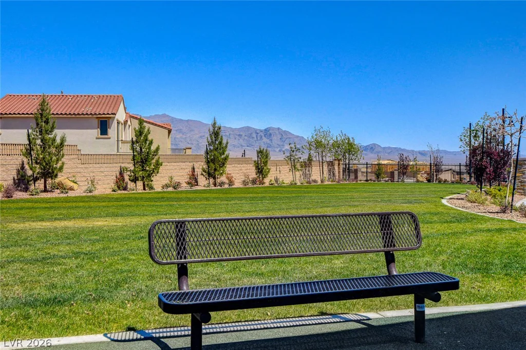 9006 Coastal Oaks, Las Vegas, NV 89166