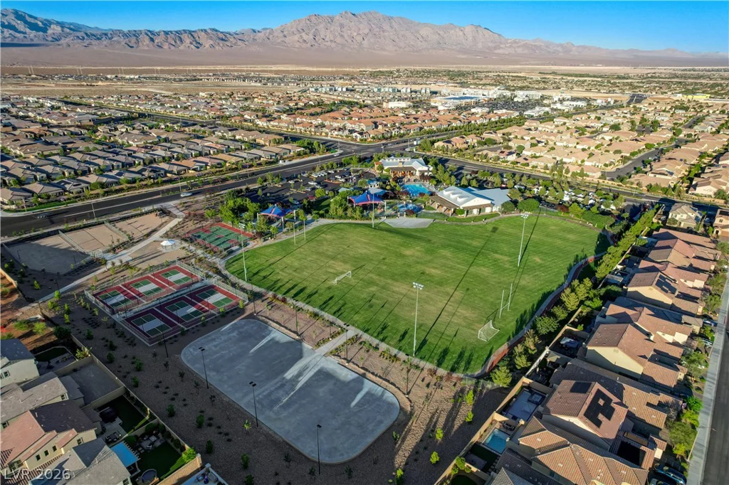 9006 Coastal Oaks, Las Vegas, NV 89166