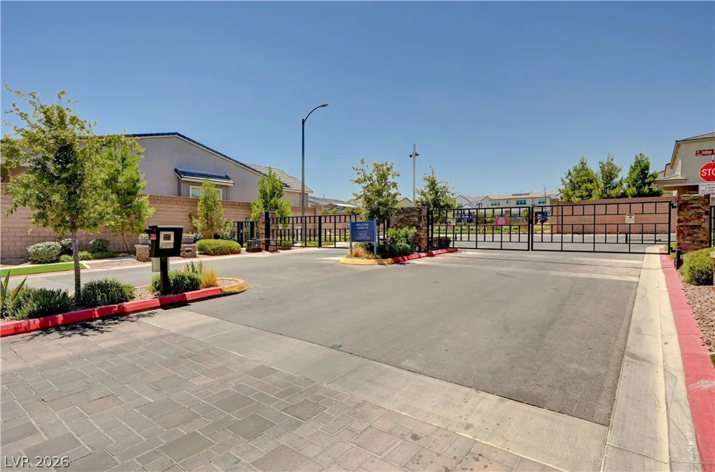 9006 Coastal Oaks, Las Vegas, NV 89166