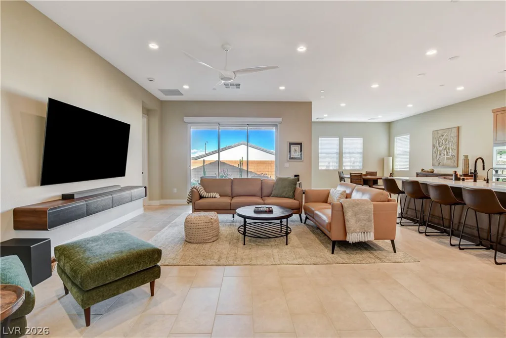 9006 Coastal Oaks, Las Vegas, NV 89166