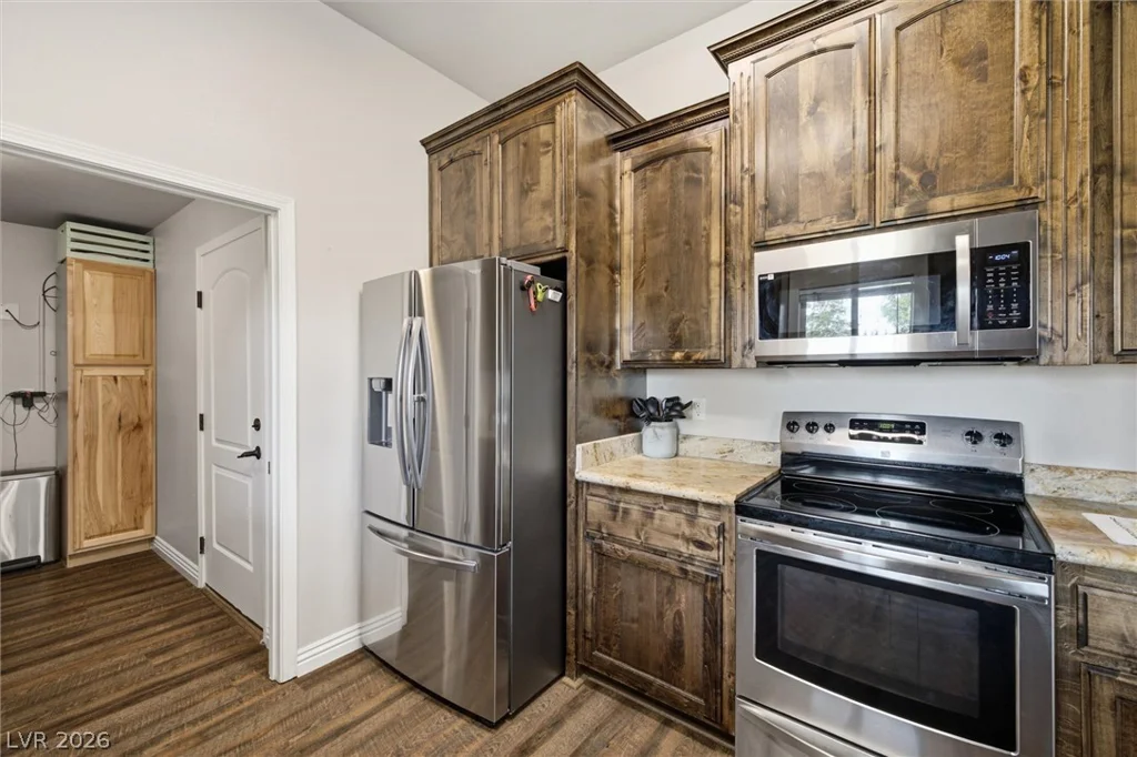 2400 Zuni, Pahrump, NV 89048
