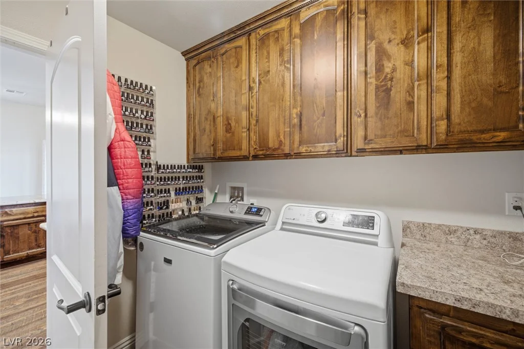 2400 Zuni, Pahrump, NV 89048