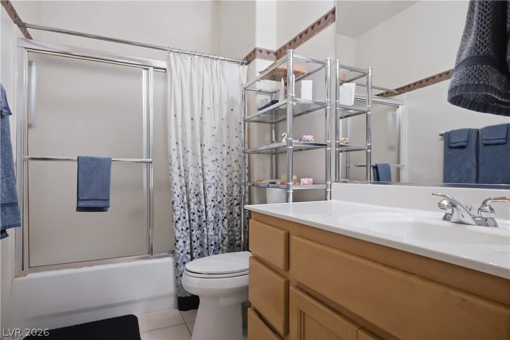 2002 Bellview, Las Vegas, NV 89134