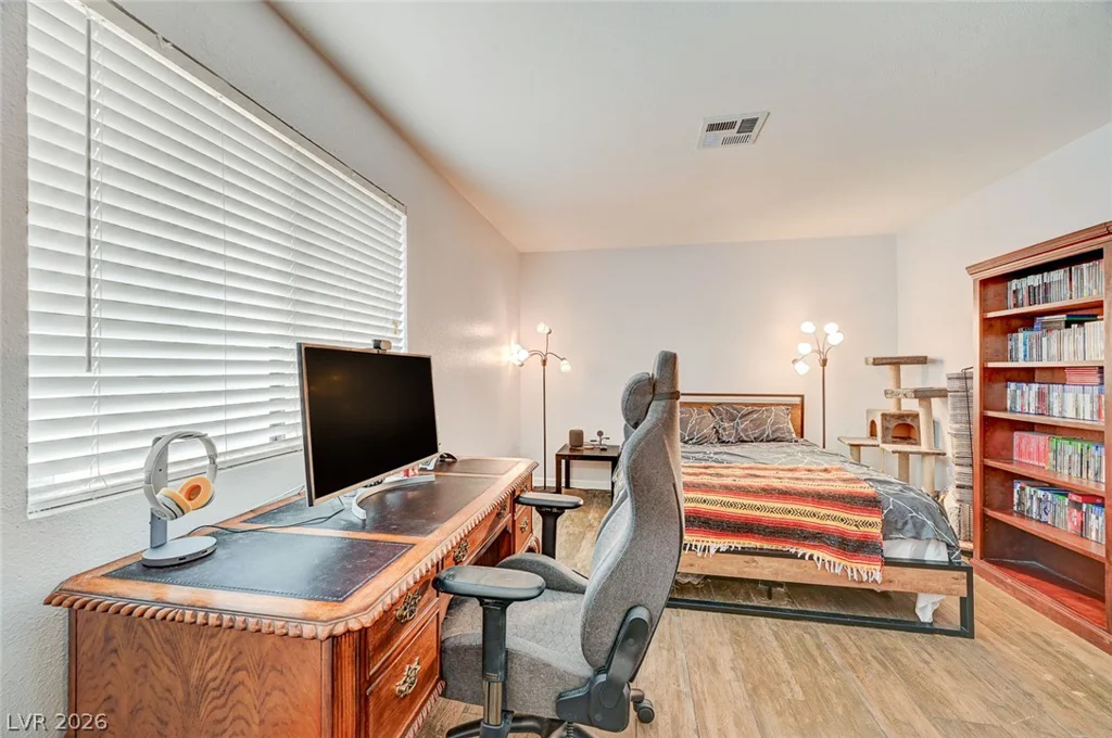 3151 Soaring Gulls, Las Vegas, NV 89128