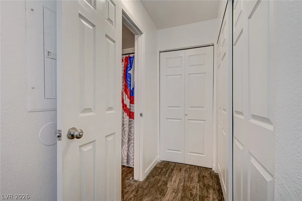 3151 Soaring Gulls, Las Vegas, NV 89128