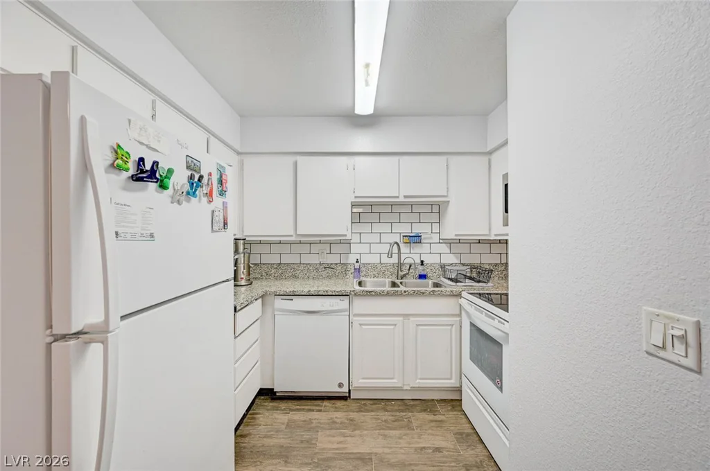 3151 Soaring Gulls, Las Vegas, NV 89128