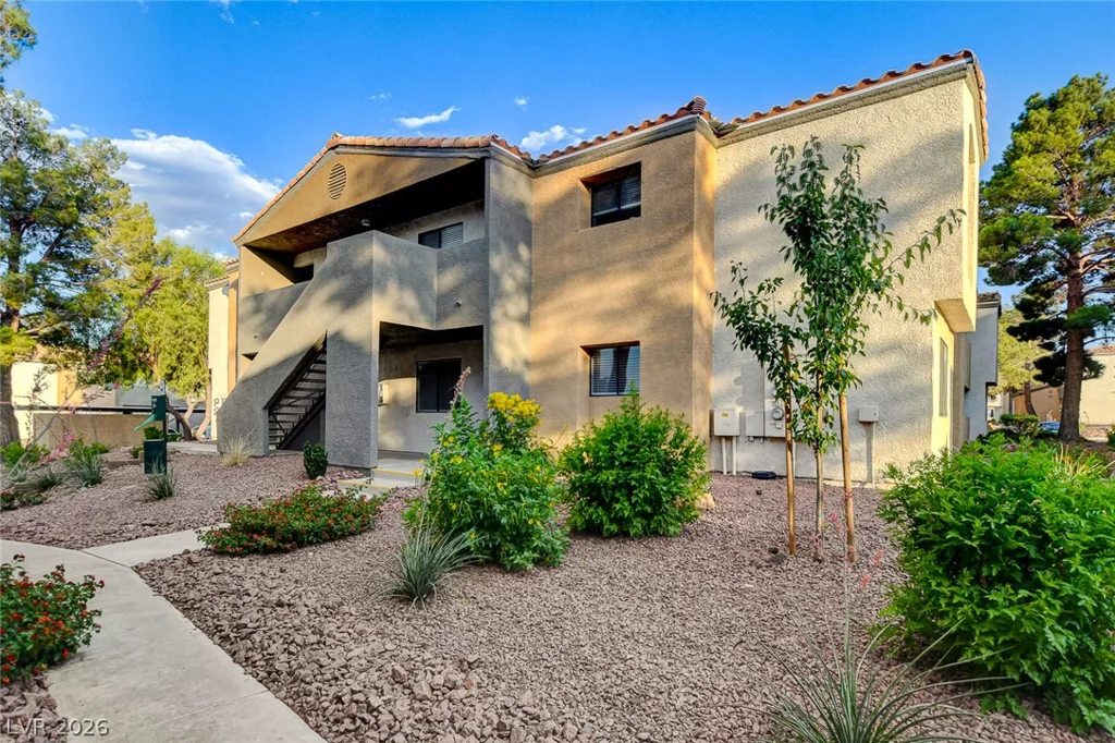 3151 Soaring Gulls, Las Vegas, NV 89128