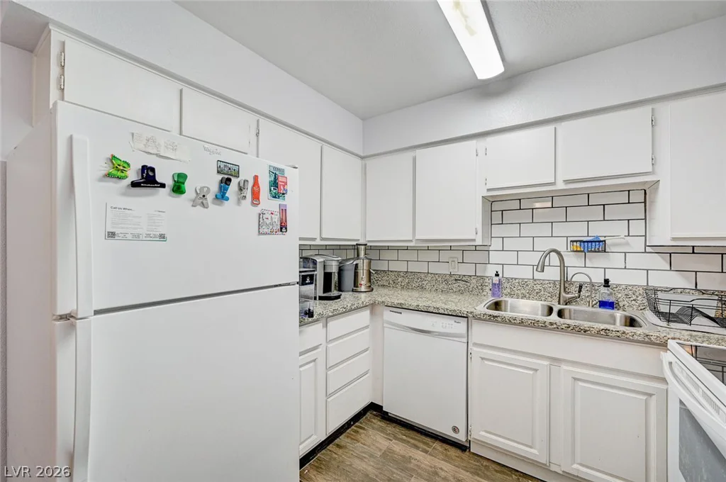 3151 Soaring Gulls, Las Vegas, NV 89128