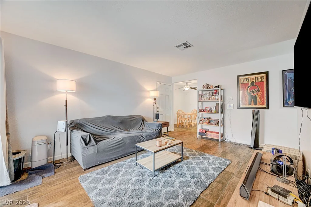 3151 Soaring Gulls, Las Vegas, NV 89128
