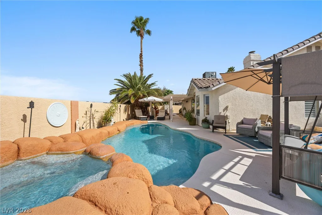 814 Manor Shores, Henderson, NV 89002