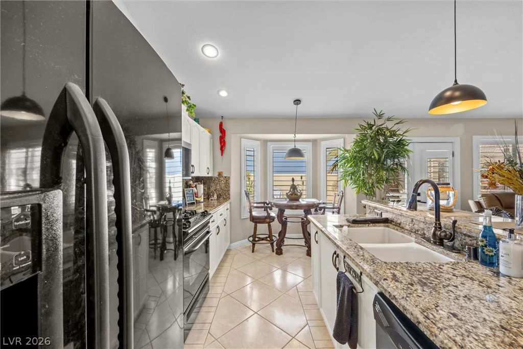 814 Manor Shores, Henderson, NV 89002