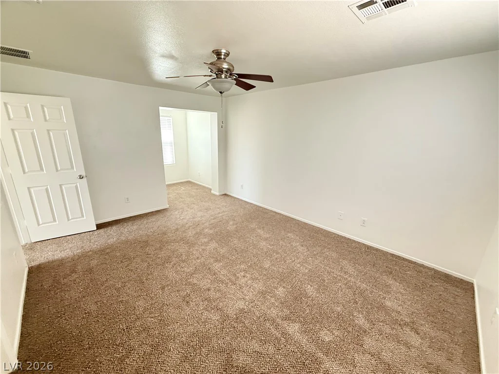 11231 Kenyan Sunshine, Las Vegas, NV 89138