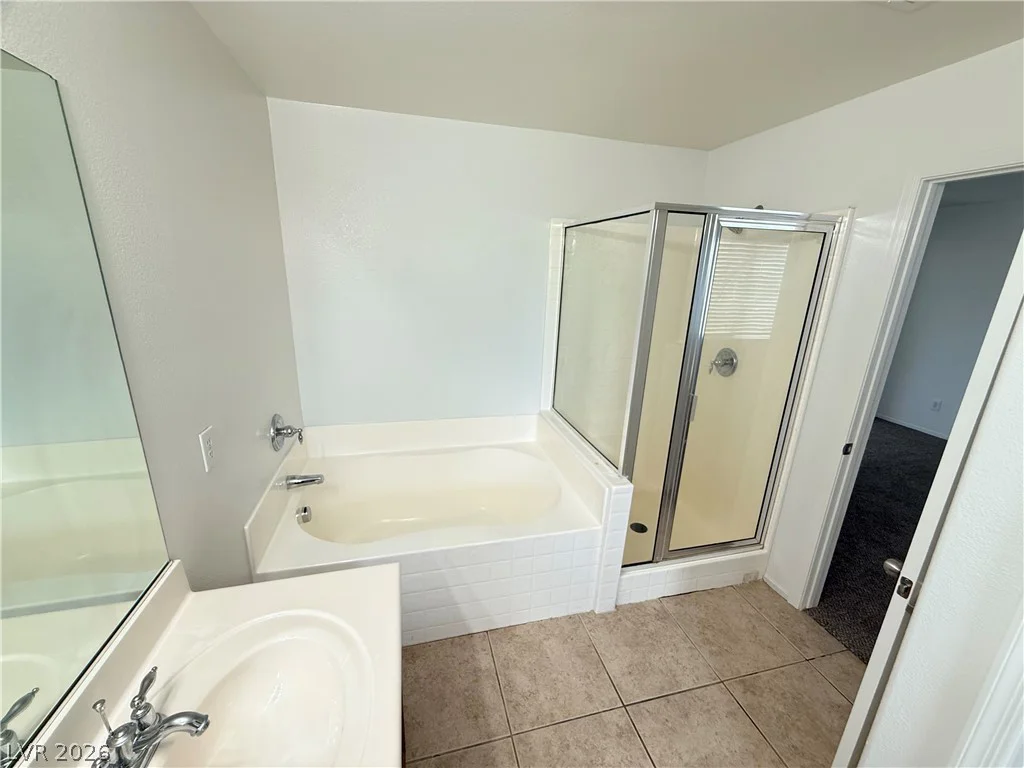 11231 Kenyan Sunshine, Las Vegas, NV 89138