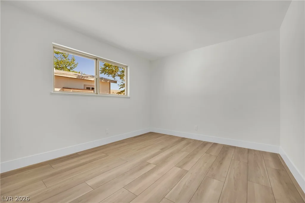 324 Duke, North Las Vegas, NV 89030