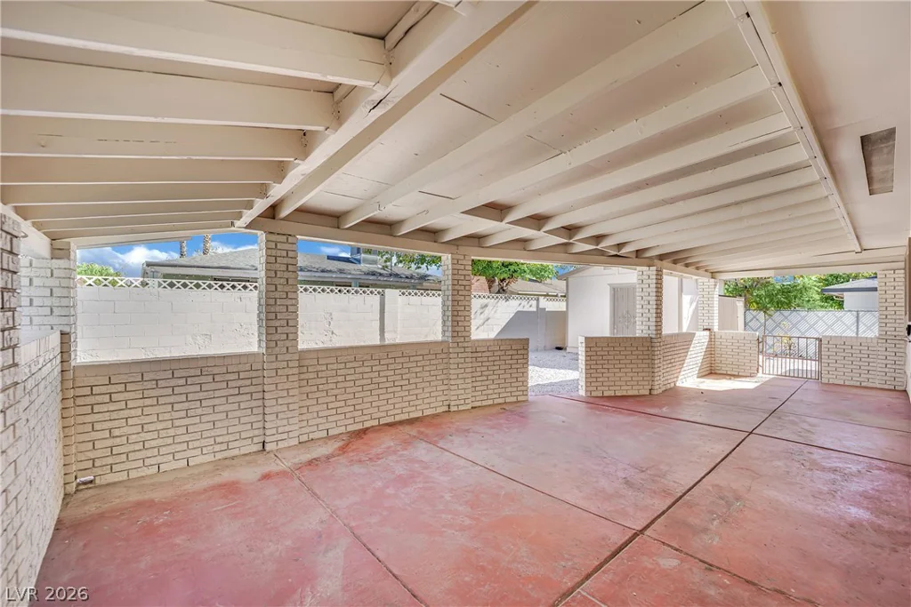 324 Duke, North Las Vegas, NV 89030