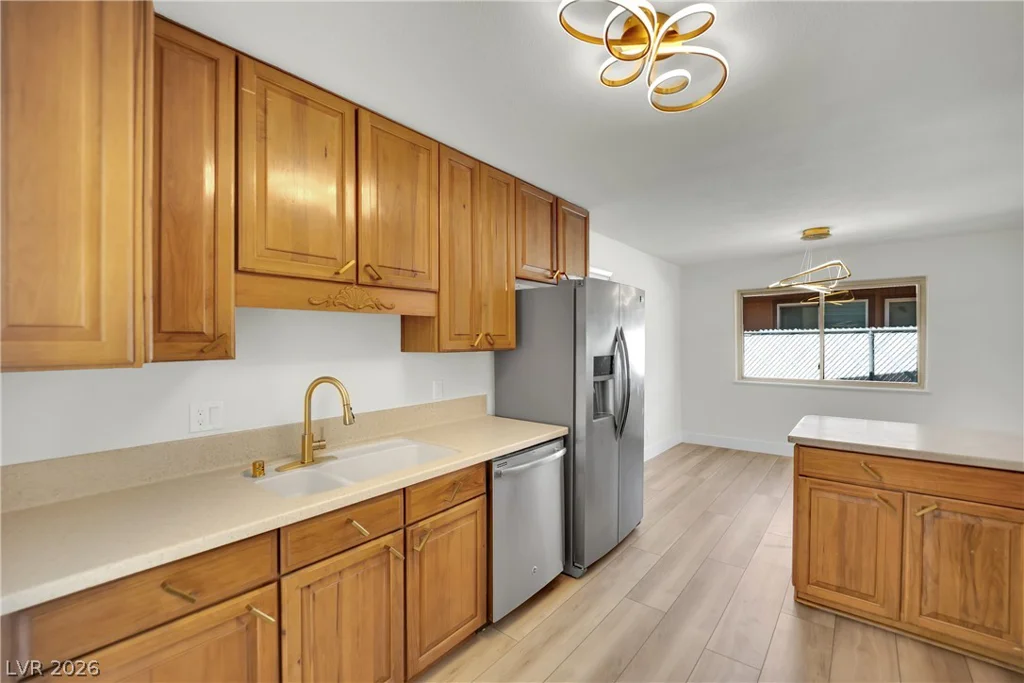324 Duke, North Las Vegas, NV 89030