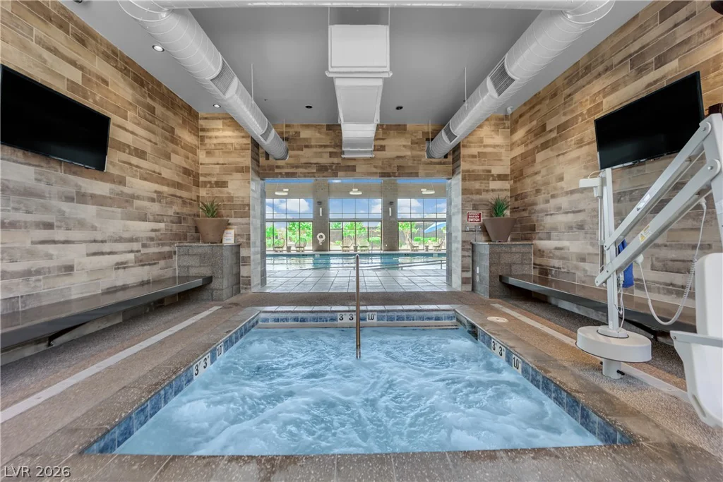 6677 Regency Stone, Las Vegas, NV 89148