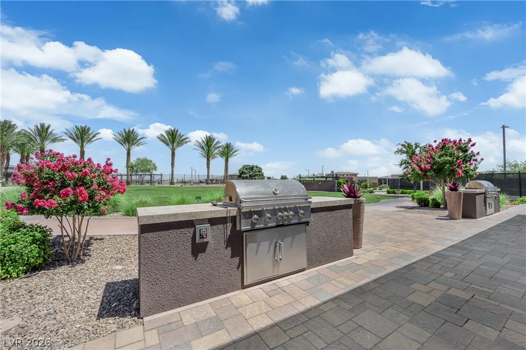 6677 Regency Stone, Las Vegas, NV 89148