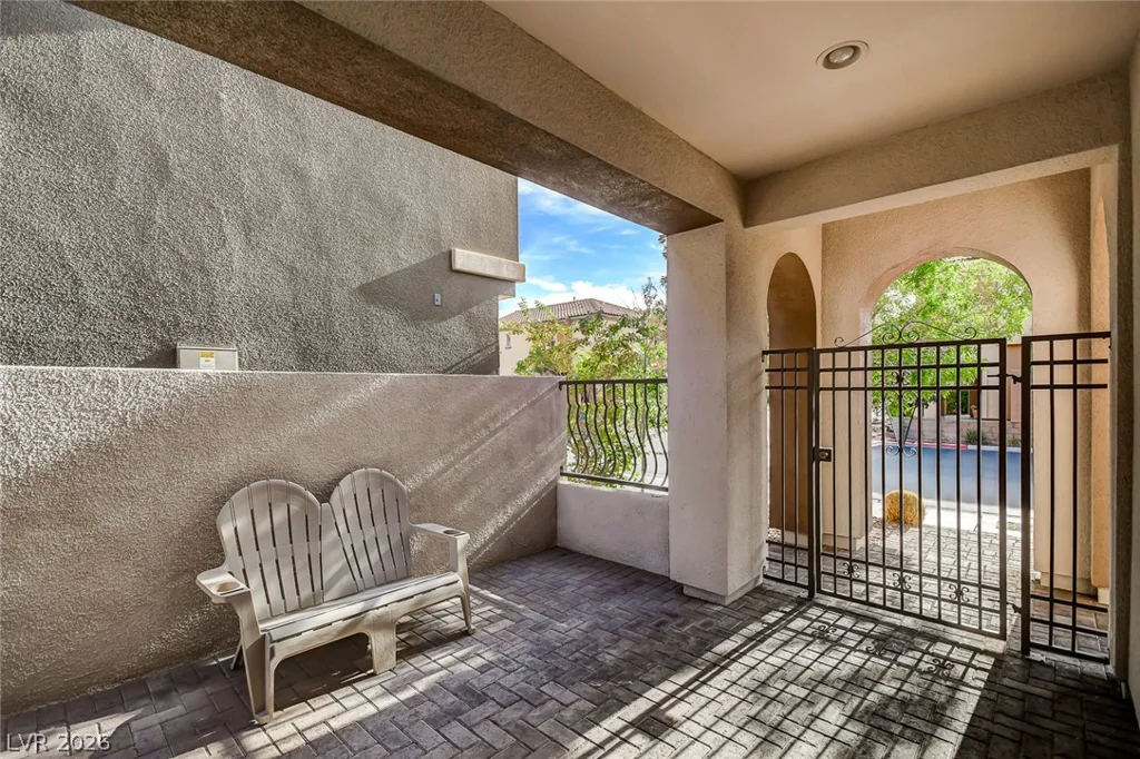 1858 Morro Vista, Las Vegas, NV 89135