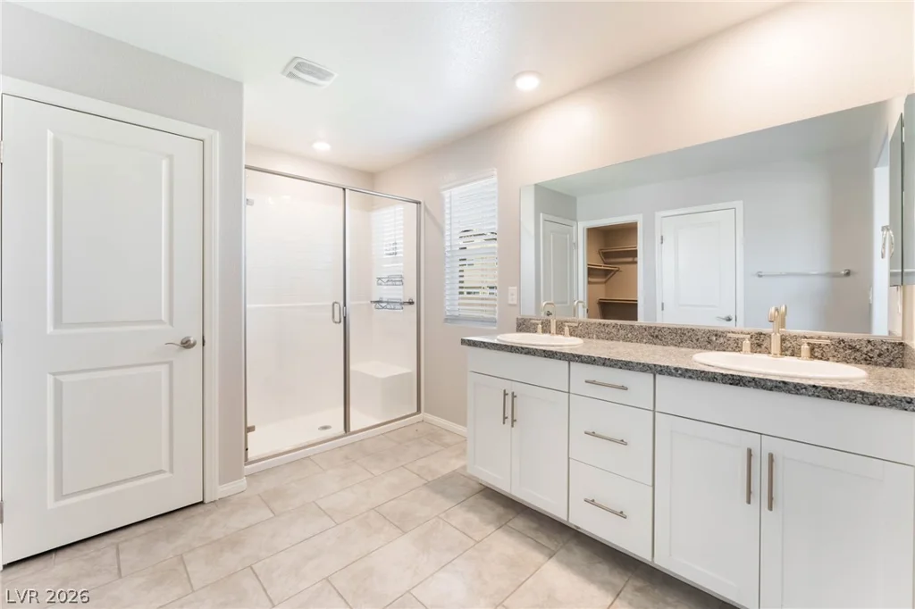 10748 Wild Poppy, Las Vegas, NV 89129