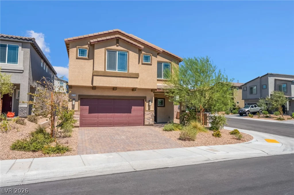 10748 Wild Poppy, Las Vegas, NV 89129