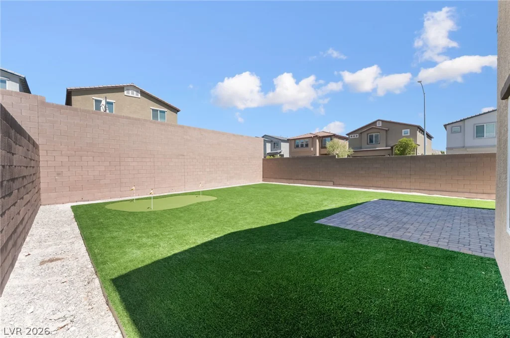 10748 Wild Poppy, Las Vegas, NV 89129