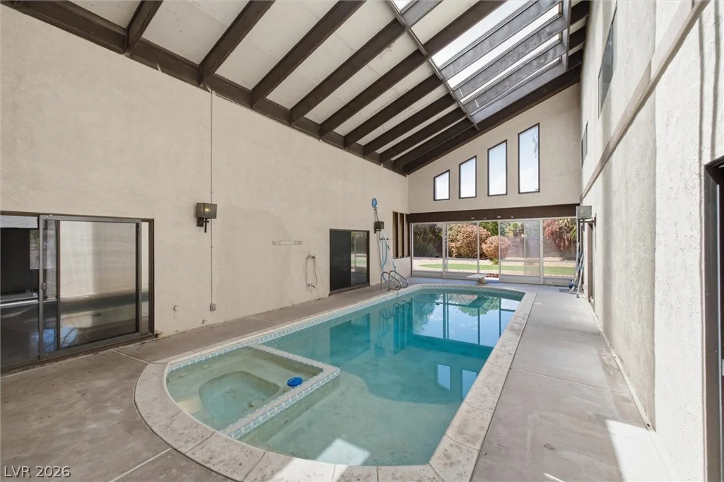 3075 Rosanna, Las Vegas, NV 89117
