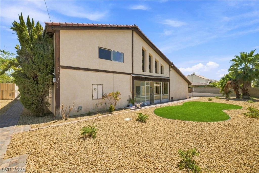 3075 Rosanna, Las Vegas, NV 89117