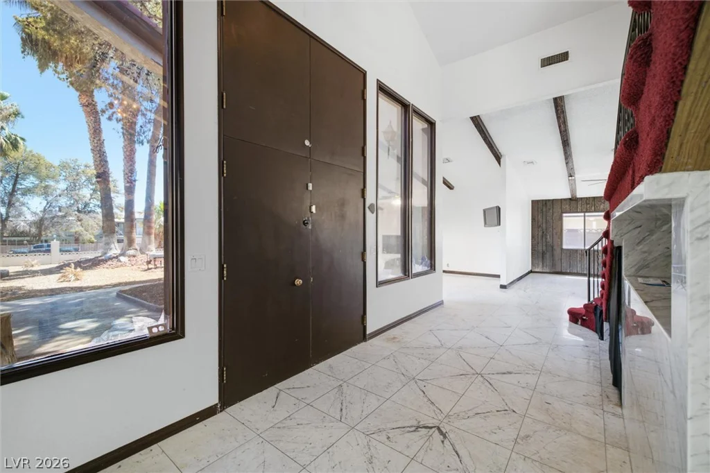 3075 Rosanna, Las Vegas, NV 89117
