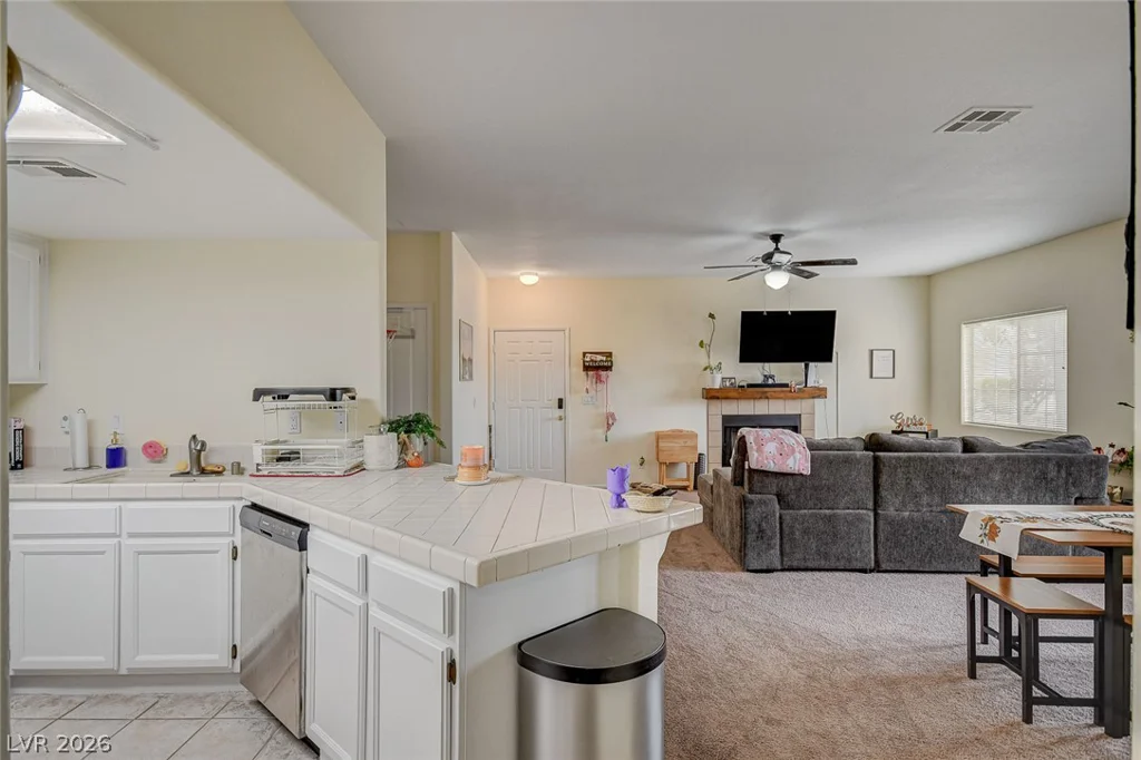 8301 Boseck, Las Vegas, NV 89145