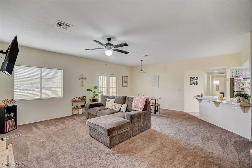 8301 Boseck, Las Vegas, NV 89145