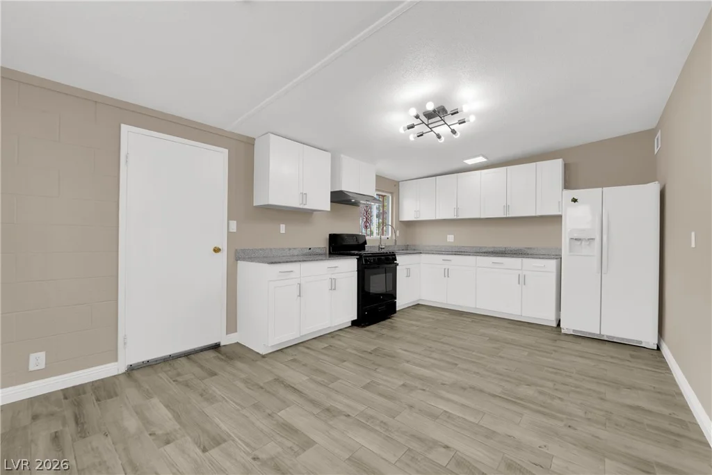 2084 Palma Vista, Las Vegas, NV 89169
