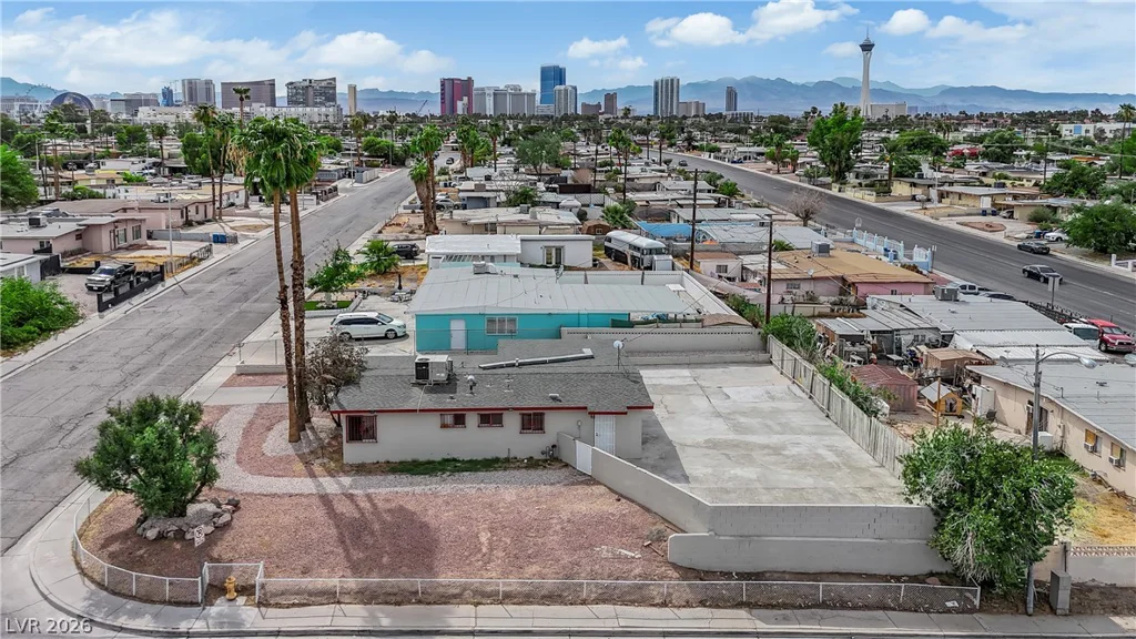 2084 Palma Vista, Las Vegas, NV 89169