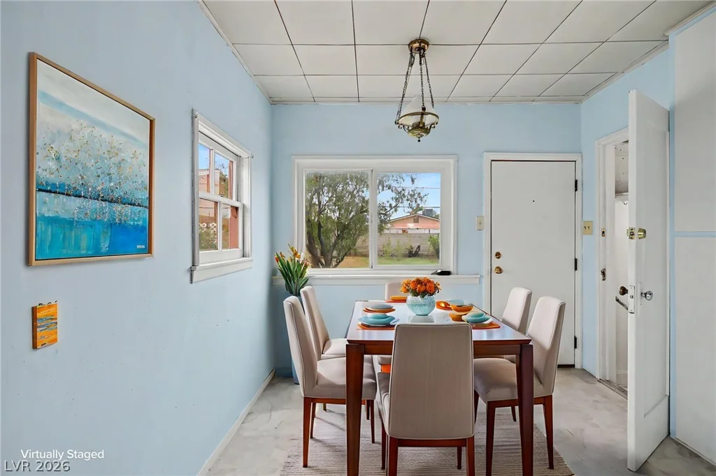 2313 McCarran, North Las Vegas, NV 89030