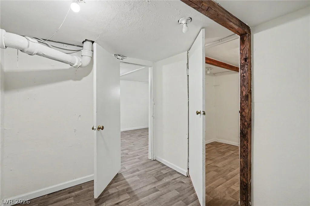 2313 McCarran, North Las Vegas, NV 89030