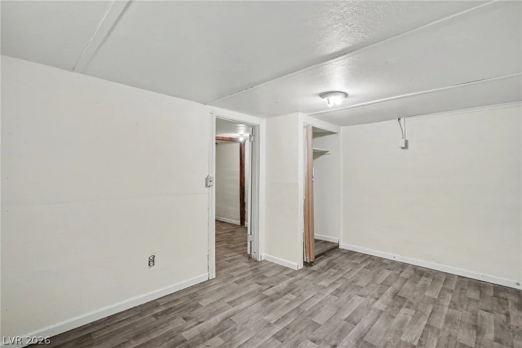 2313 McCarran, North Las Vegas, NV 89030