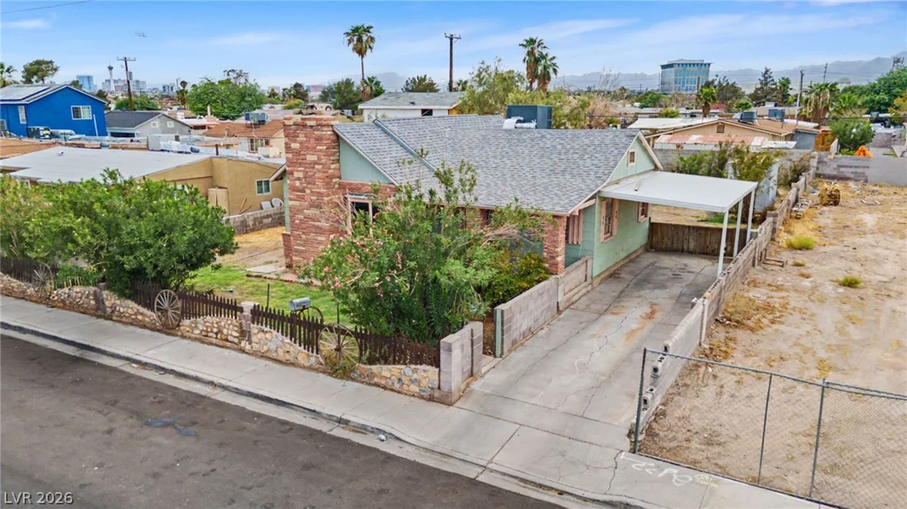 2313 McCarran, North Las Vegas, NV 89030