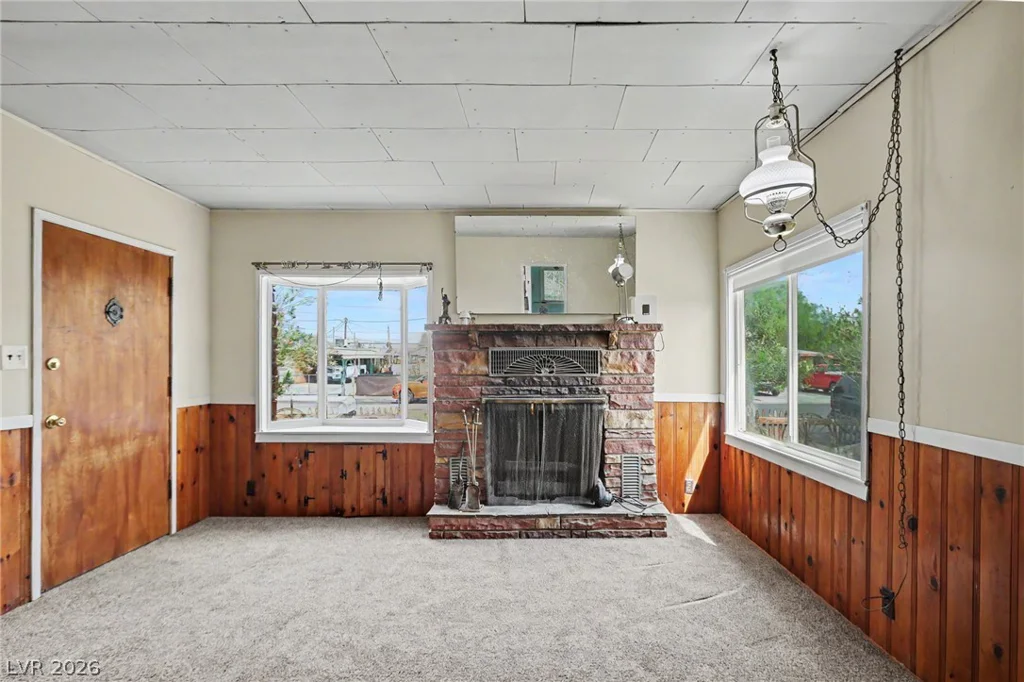 2313 McCarran, North Las Vegas, NV 89030