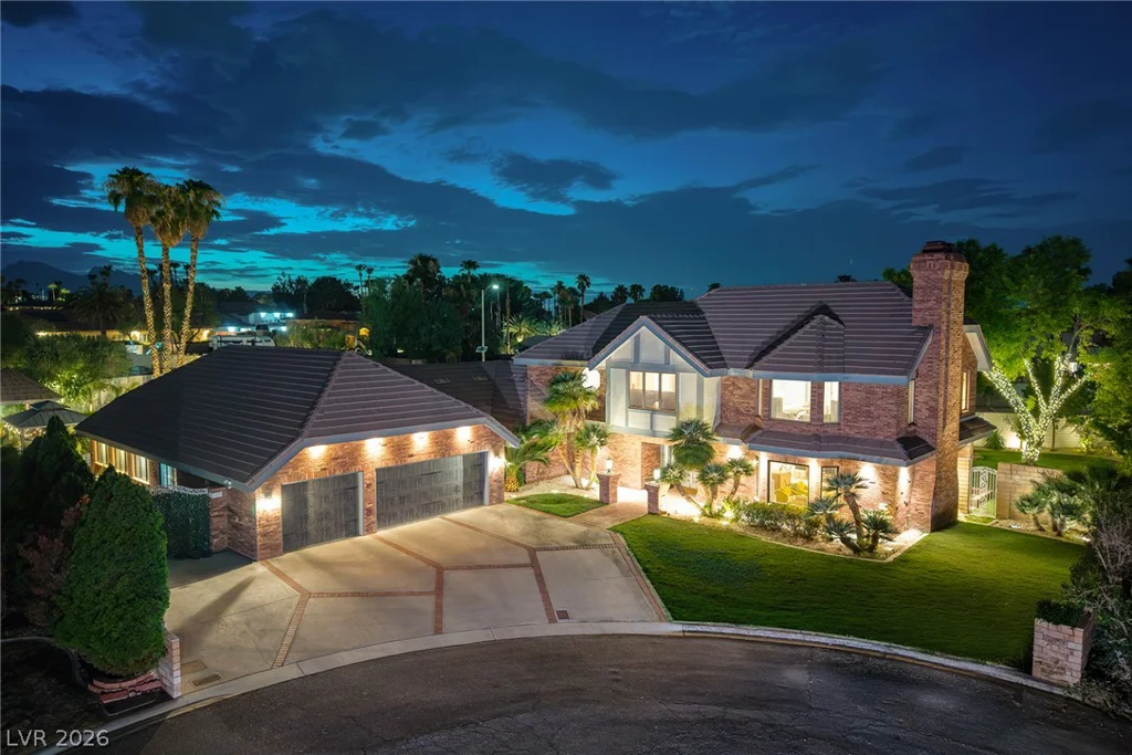 2919 Reiger, Las Vegas, NV 89117