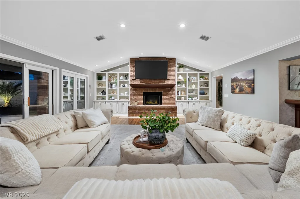 2919 Reiger, Las Vegas, NV 89117