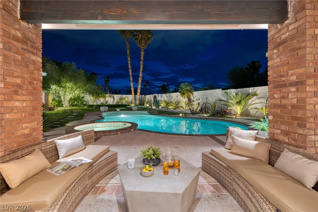 2919 Reiger, Las Vegas, NV 89117