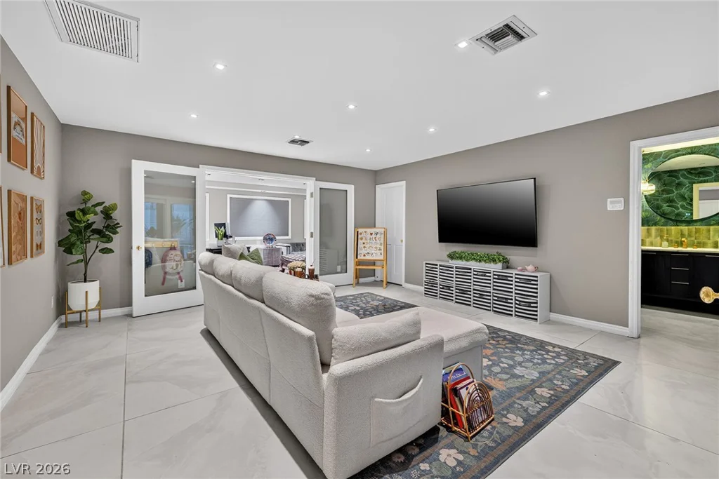 2919 Reiger, Las Vegas, NV 89117
