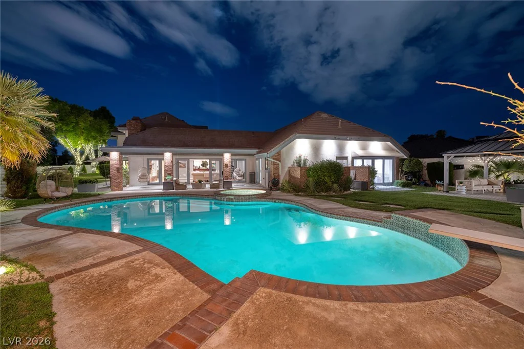 2919 Reiger, Las Vegas, NV 89117