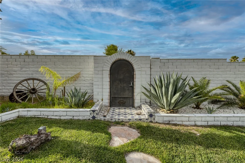 2919 Reiger, Las Vegas, NV 89117