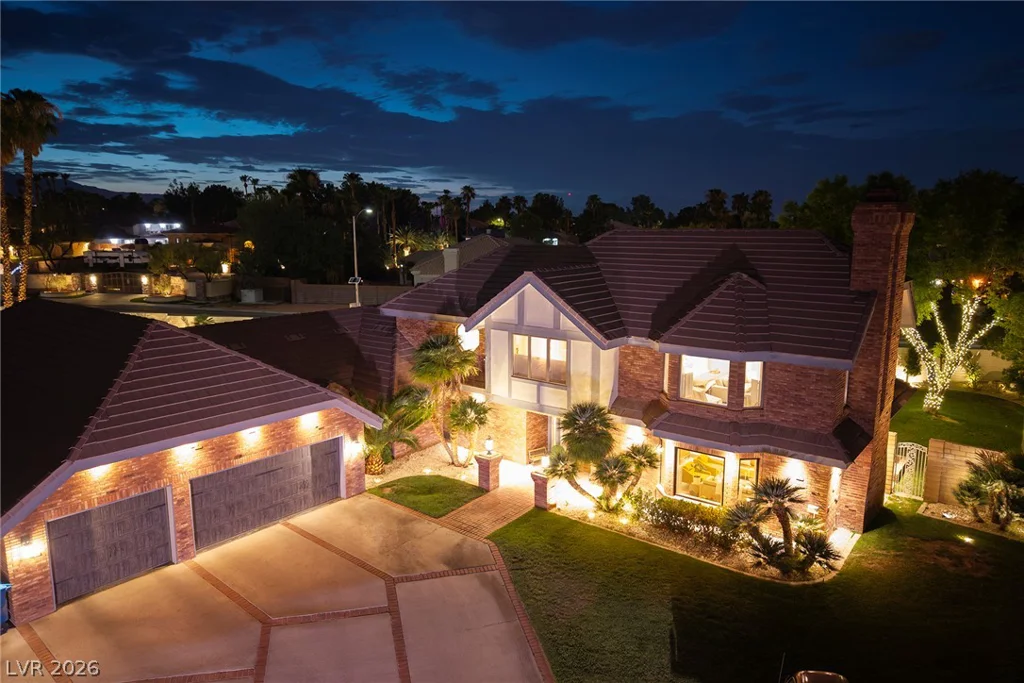 2919 Reiger, Las Vegas, NV 89117
