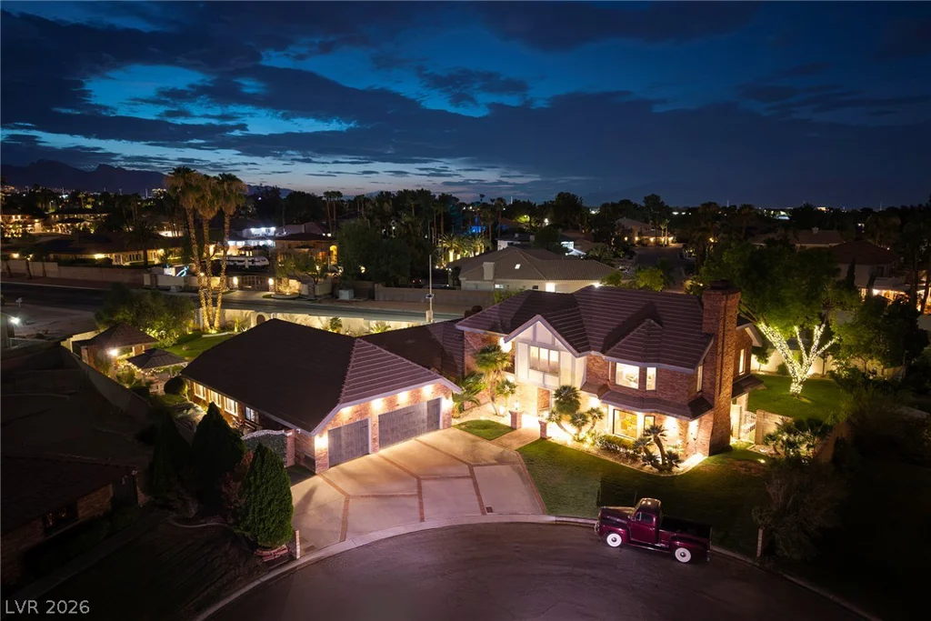 2919 Reiger, Las Vegas, NV 89117